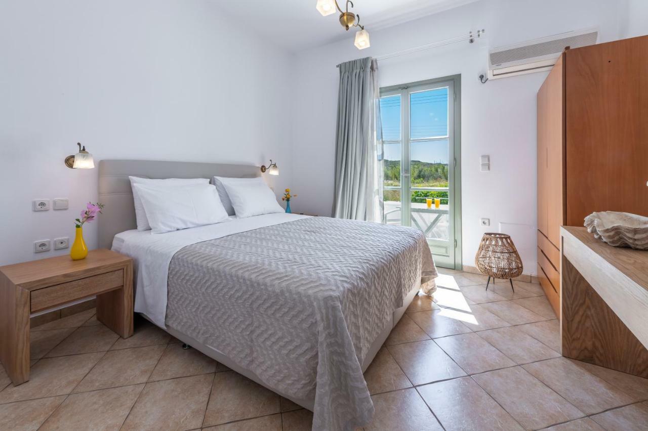 Mirabeli Apartments & Suites Pollónia Kültér fotó