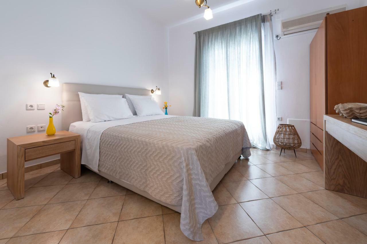 Mirabeli Apartments & Suites Pollónia Kültér fotó